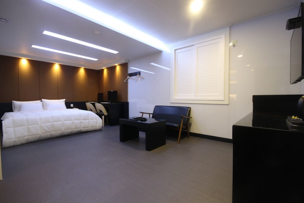 Wa Hotel Busan Exterior photo